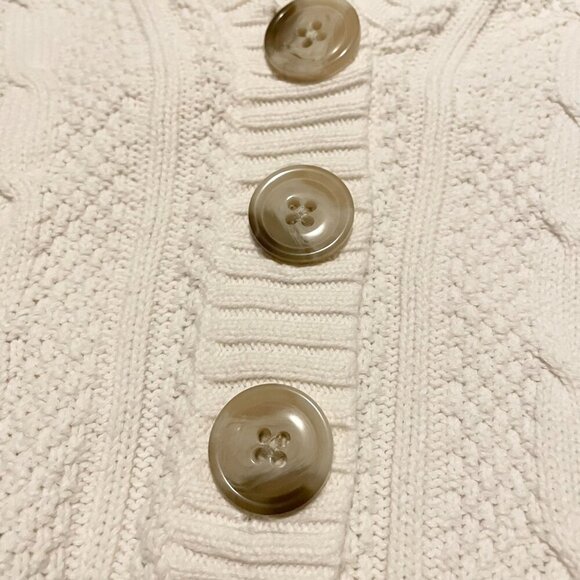 Old Navy Cable Knit Sweater Womens Size Medium - Picture 5 of 16
